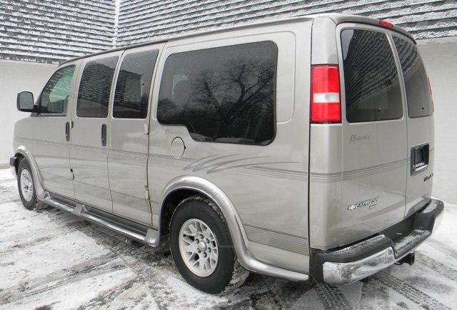 2003 Chevrolet Express 4X4 SR5 TRD