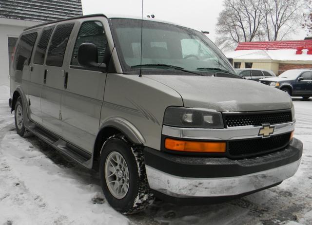 2003 Chevrolet Express 4X4 SR5 TRD