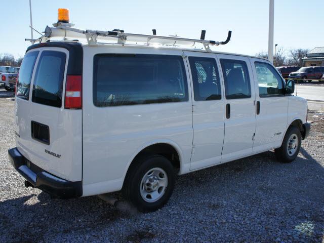 2003 Chevrolet Express Unknown