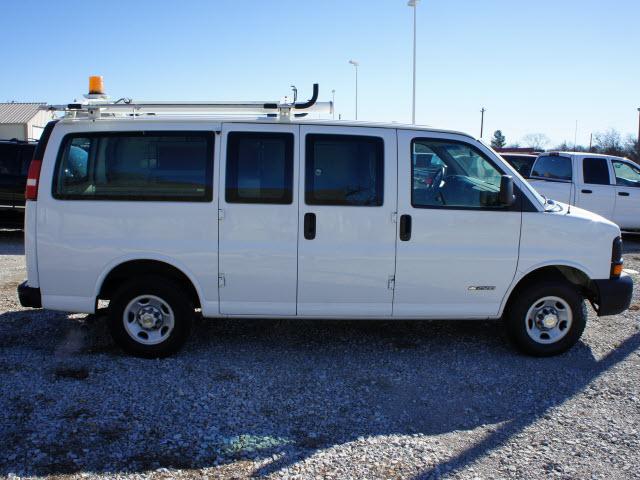 2003 Chevrolet Express Unknown