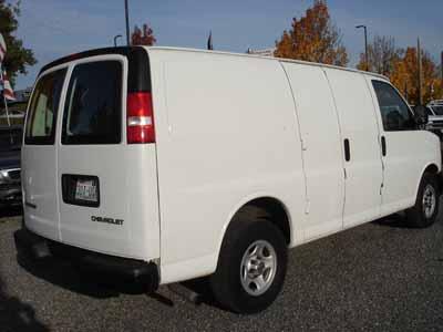 2003 Chevrolet Express Base Silverado