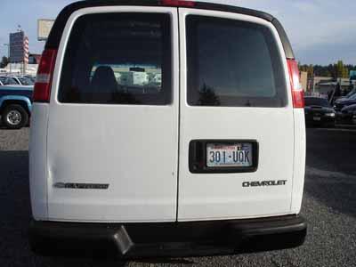 2003 Chevrolet Express Base Silverado