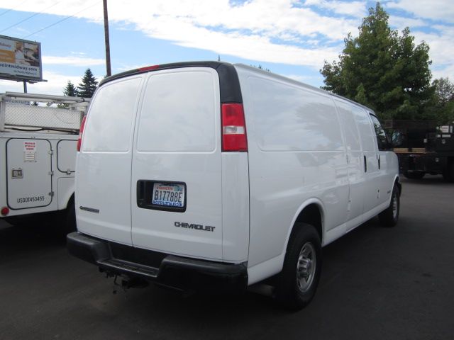 2003 Chevrolet Express Ls/5.3l/3rd ROW