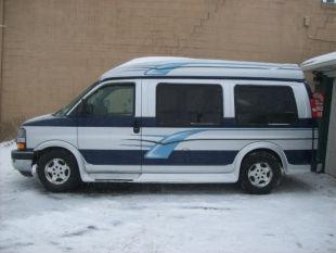 2003 Chevrolet Express GLS SE