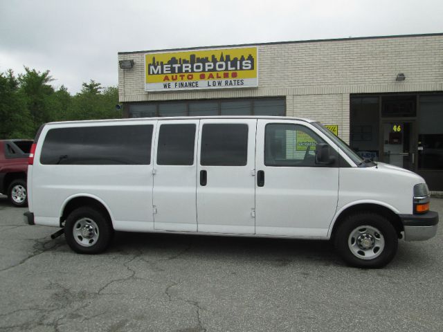 2004 Chevrolet Express Ls/5.3l/3rd ROW