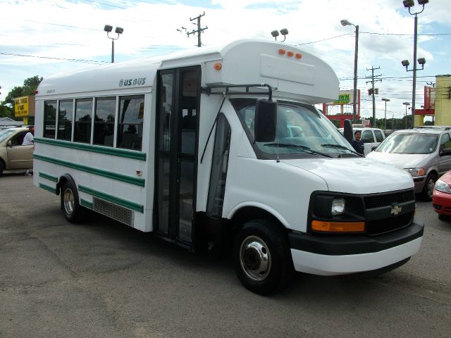 2004 Chevrolet Express 1.8T Cabriolet