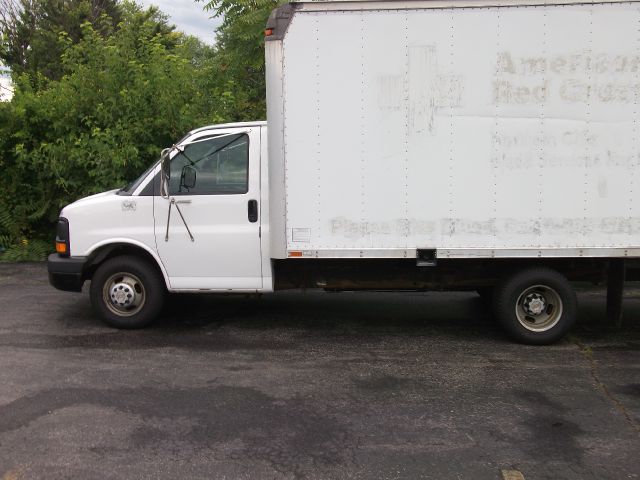 2004 Chevrolet Express 1.8T Cabriolet