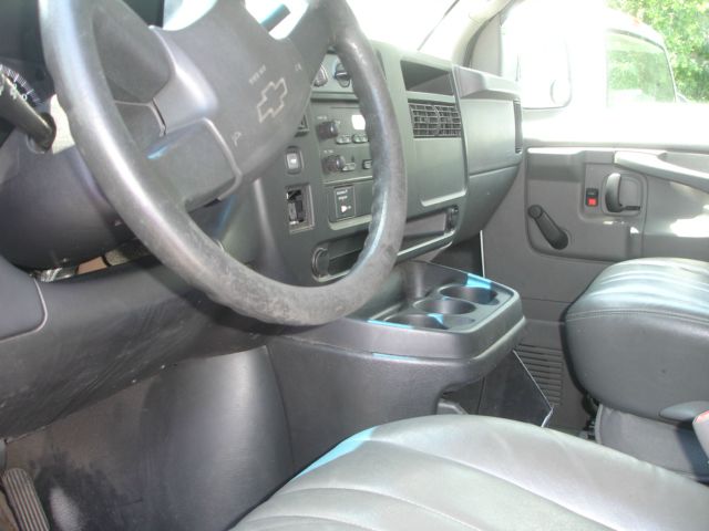 2004 Chevrolet Express Coupe 4D