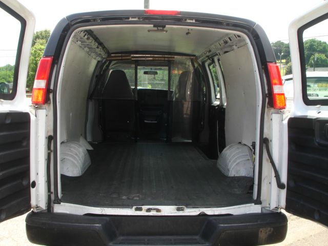 2004 Chevrolet Express Coupe 4D