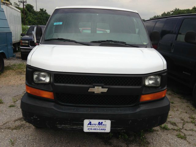 2005 Chevrolet Express Coupe 4D