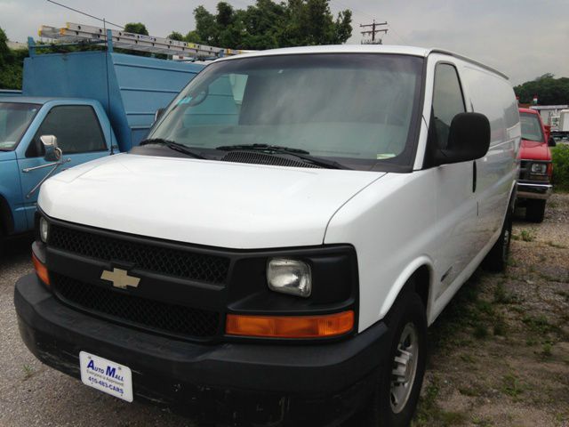 2005 Chevrolet Express Coupe 4D