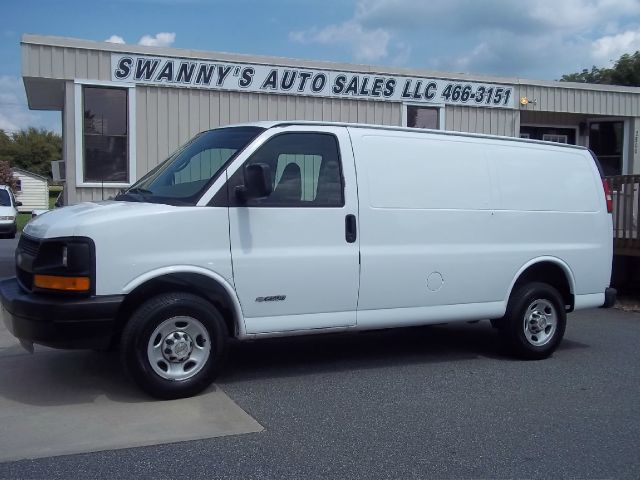 2005 Chevrolet Express Coupe 4D