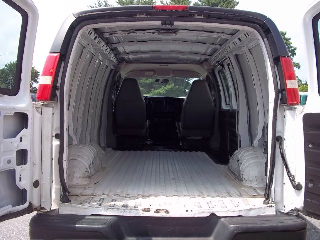 2005 Chevrolet Express Coupe 4D