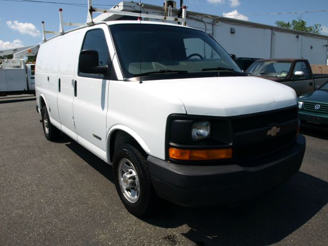 2005 Chevrolet Express Coupe 4D