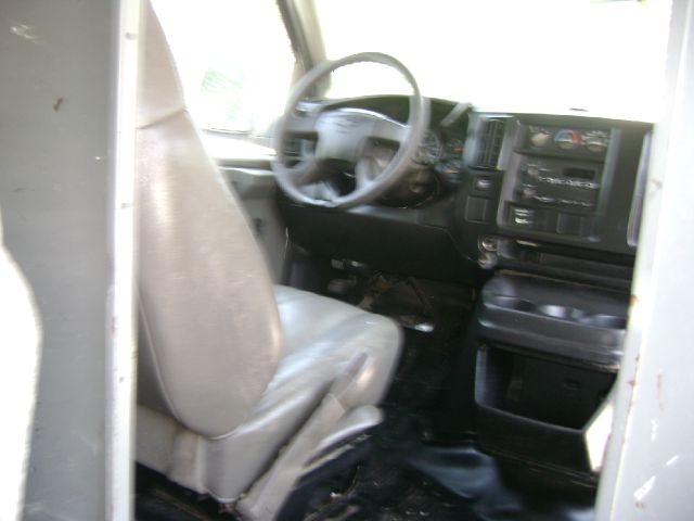 2005 Chevrolet Express Coupe 4D