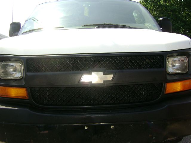 2005 Chevrolet Express Coupe 4D