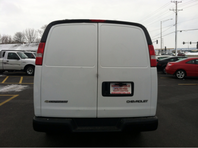 2005 Chevrolet Express Coupe 4D