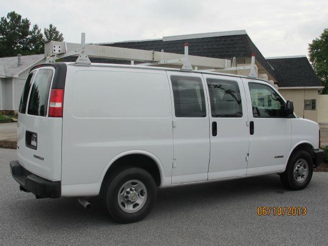 2005 Chevrolet Express Coupe 4D