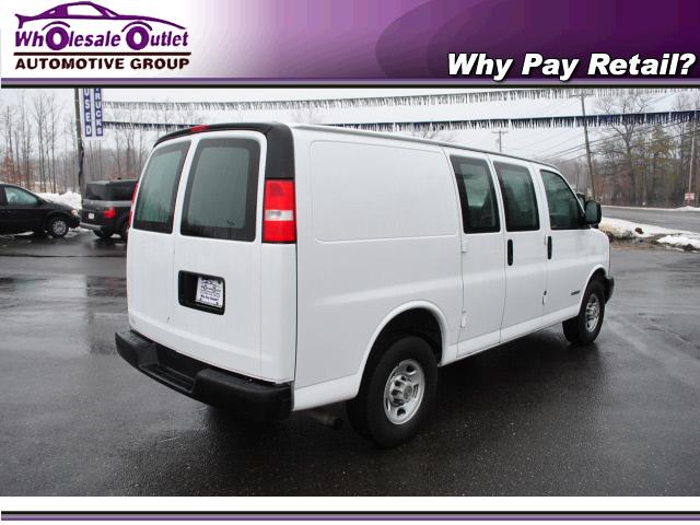 2006 Chevrolet Express Unknown