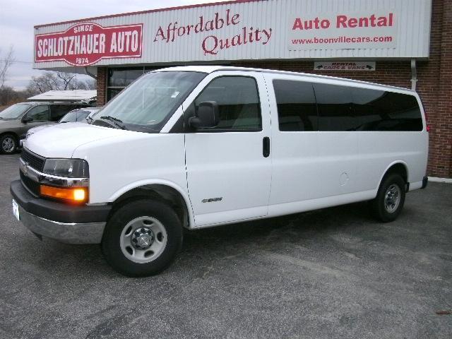 2006 Chevrolet Express Base