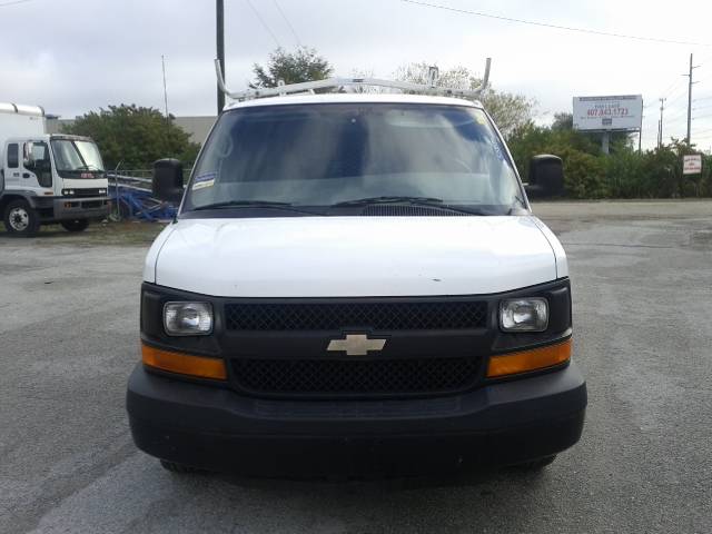 2006 Chevrolet Express Base