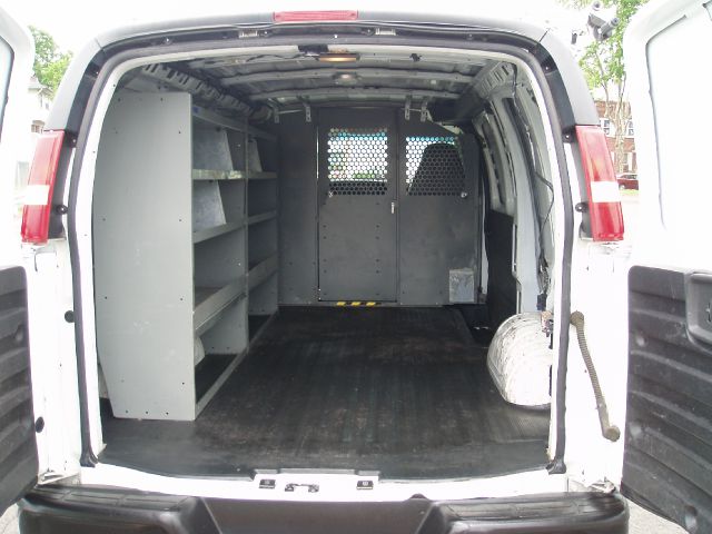 2006 Chevrolet Express Coupe 4D