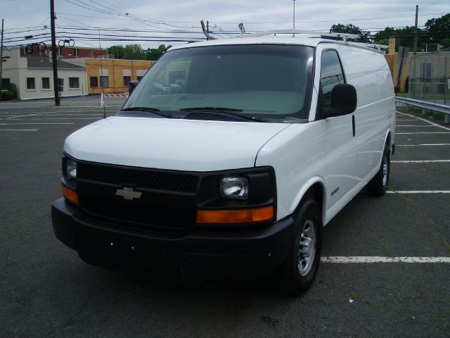 2006 Chevrolet Express Coupe 4D