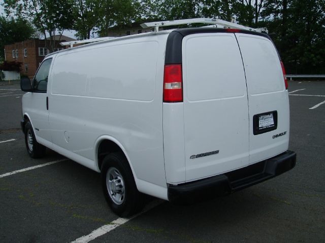 2006 Chevrolet Express Coupe 4D