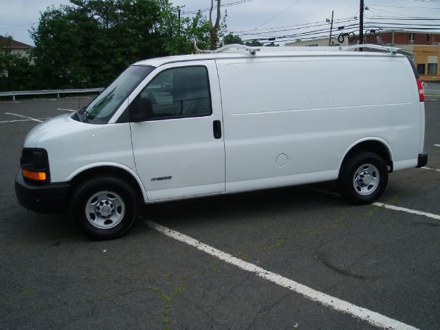 2006 Chevrolet Express Coupe 4D