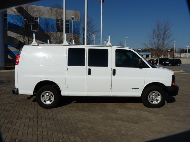 2006 Chevrolet Express Unknown