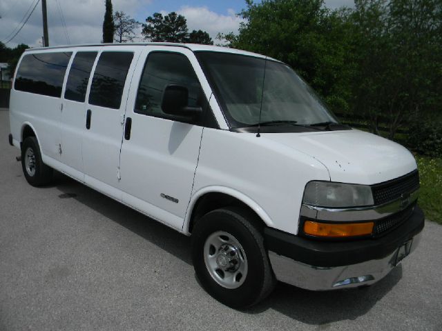 2006 Chevrolet Express Ls/5.3l/3rd ROW