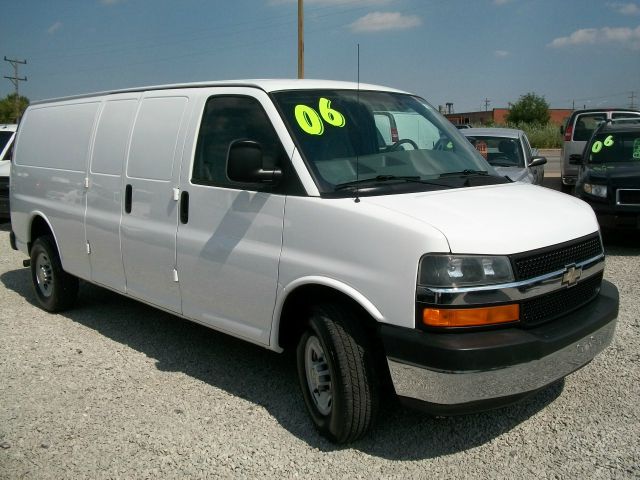 2006 Chevrolet Express REG WB