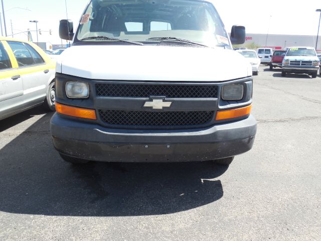 2006 Chevrolet Express Coupe 4D