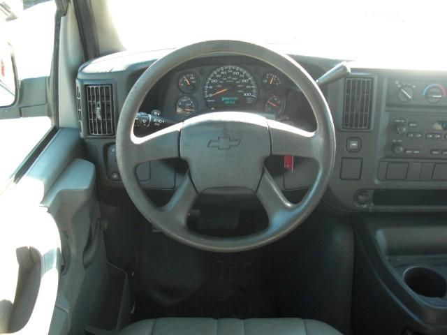 2006 Chevrolet Express Base