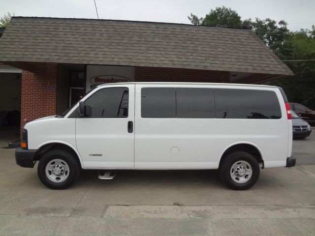 2006 Chevrolet Express Limited Sport Utility 4D