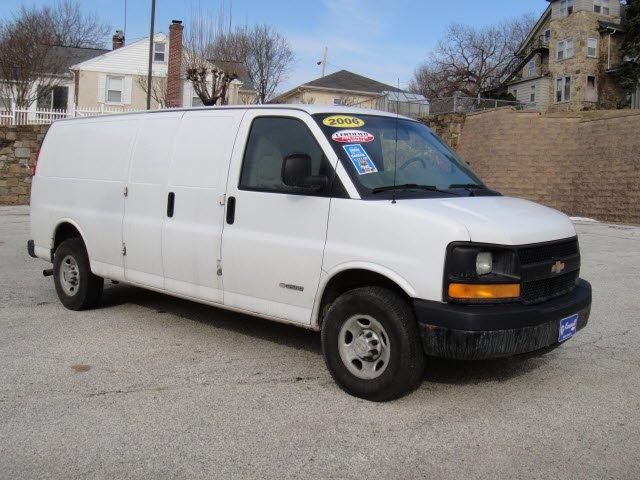 2006 Chevrolet Express Base