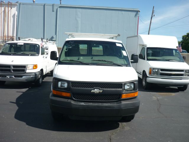 2006 Chevrolet Express Coupe 4D