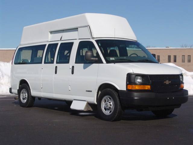 2006 Chevrolet Express Unknown