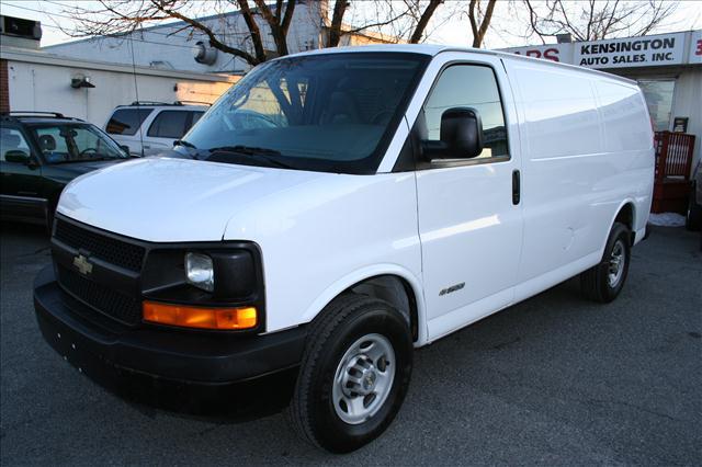 2006 Chevrolet Express Coupe 4D