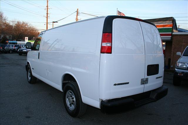 2006 Chevrolet Express Coupe 4D