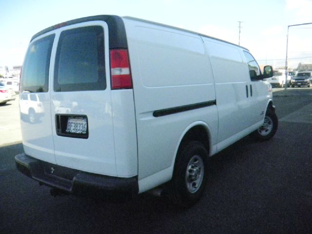 2006 Chevrolet Express Coupe 4D