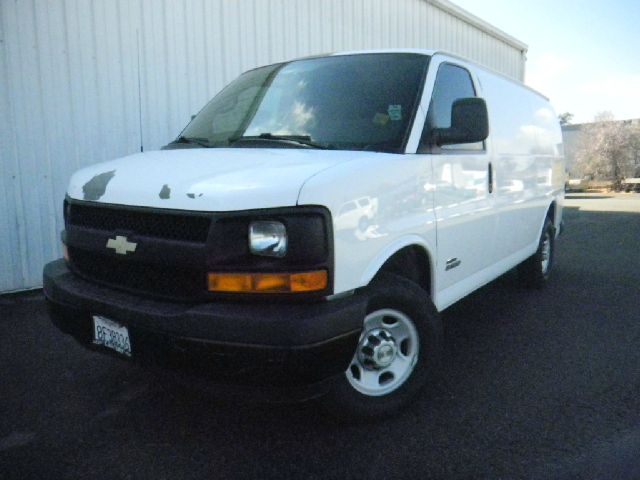 2006 Chevrolet Express Coupe 4D