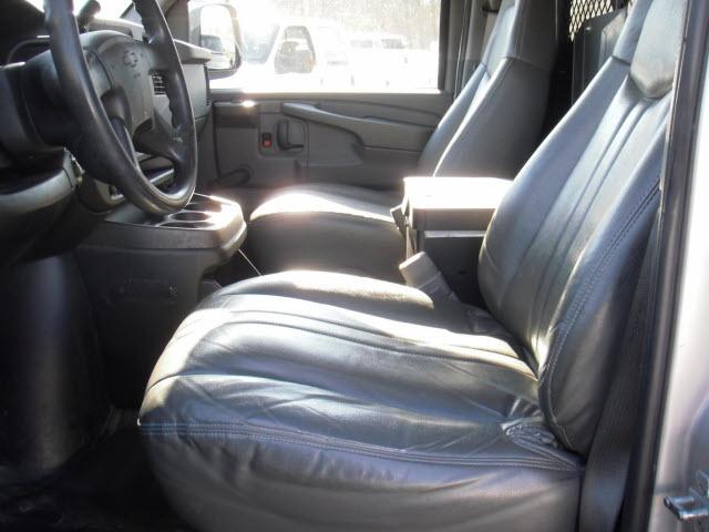 2006 Chevrolet Express Limited Sport Utility 4D