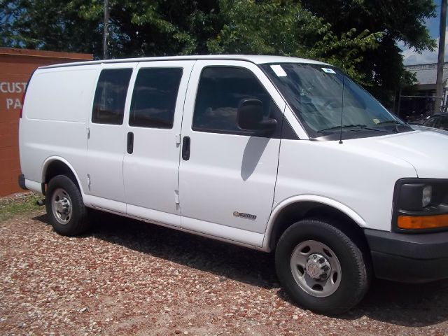 2006 Chevrolet Express REG WB