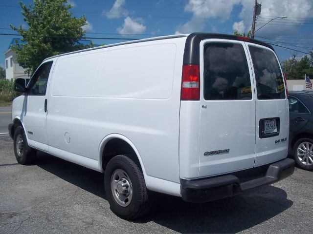 2006 Chevrolet Express REG WB