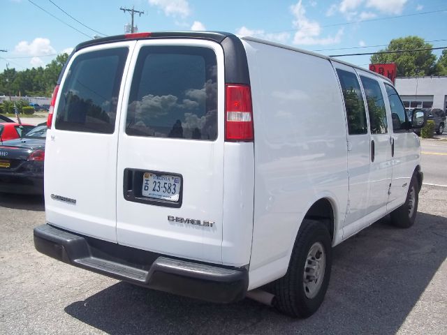 2006 Chevrolet Express REG WB