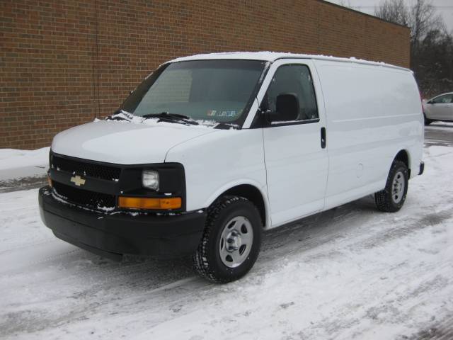 2006 Chevrolet Express Base