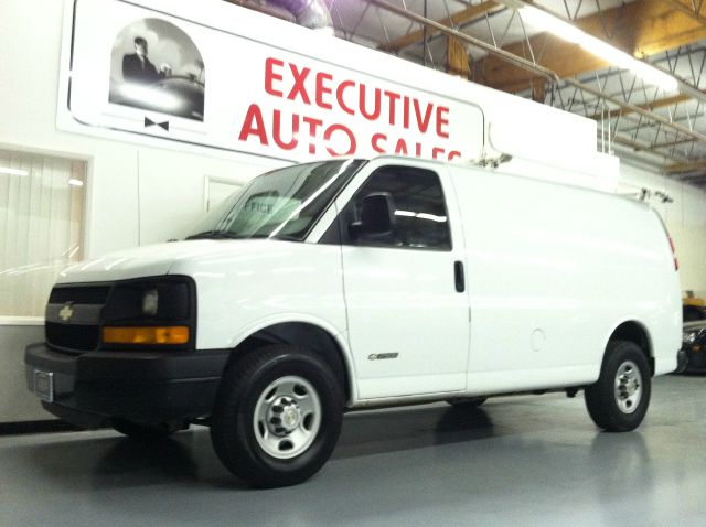 2006 Chevrolet Express Coupe 4D