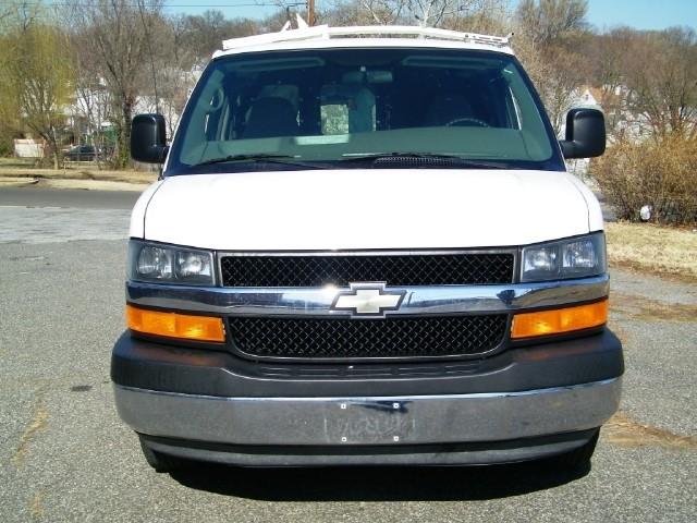 2006 Chevrolet Express Series II - 1SC