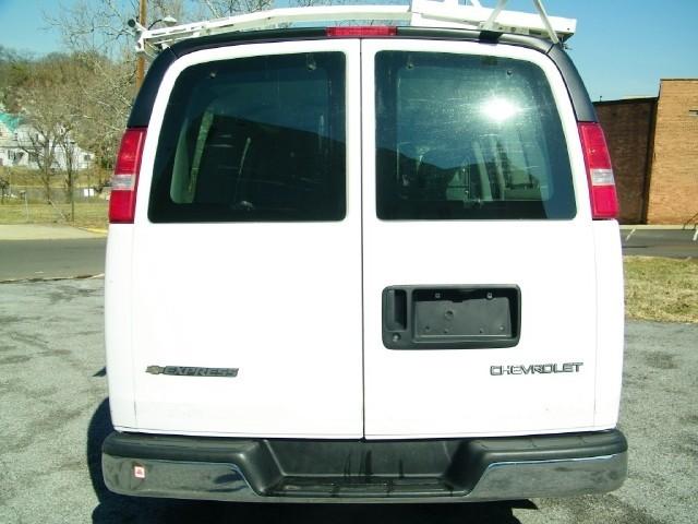 2006 Chevrolet Express Series II - 1SC